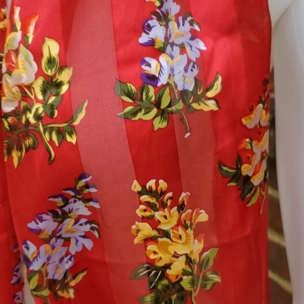 Echo 100% Silk Red Floral Sheer Scarf Vintage Style